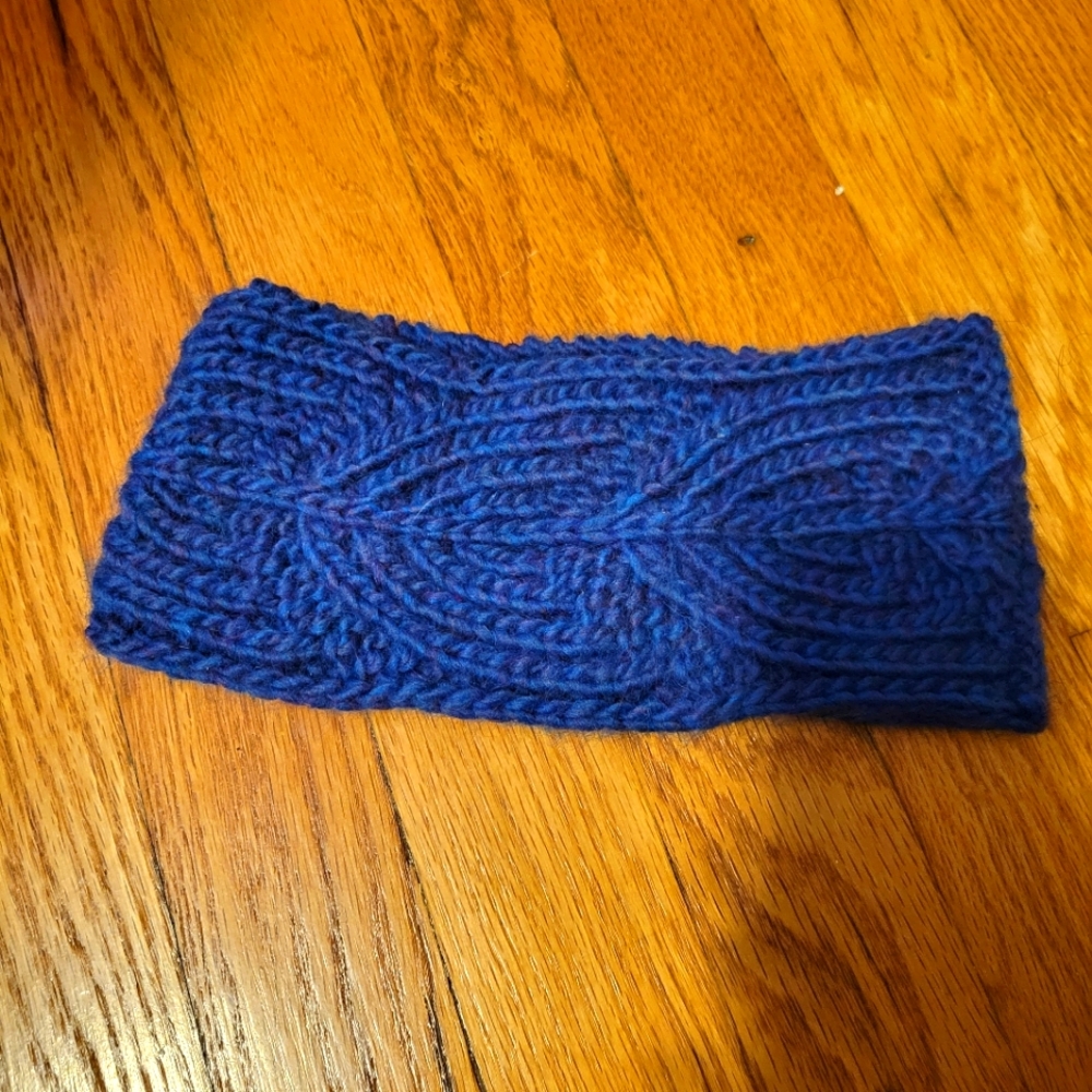 Hand Knit Snowdrop Headband